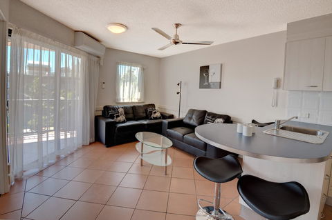Nautilus Resort Mooloolaba - Accommodation Gladstone 25
