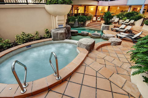 Nautilus Resort Mooloolaba - Accommodation Gladstone 3