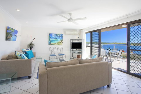 Noosa Shores Resort - Accommodation Gladstone 11