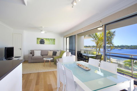 Noosa Shores Resort - Accommodation Gladstone 6