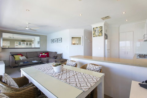 Noosa Shores Resort - Accommodation Gladstone 23