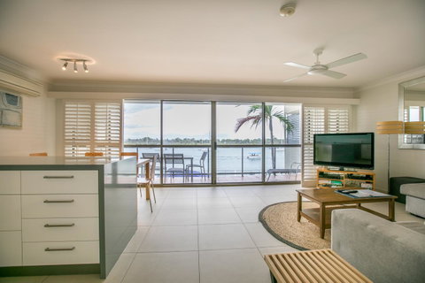 Noosa Shores Resort - Accommodation Gladstone 4