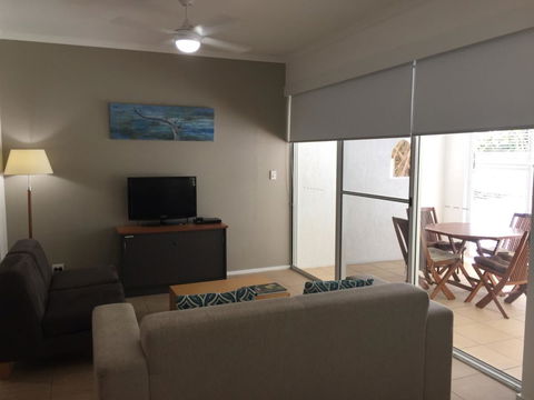 Portsea 26 - Accommodation Gladstone 21