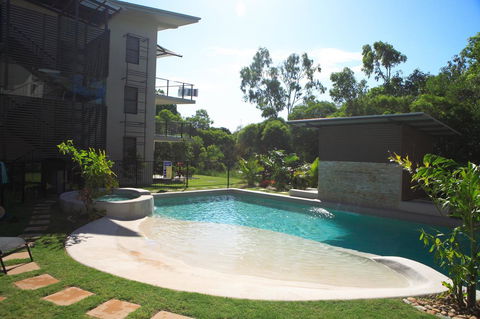 Agnes Water Beach Club - Accommodation Gladstone 2