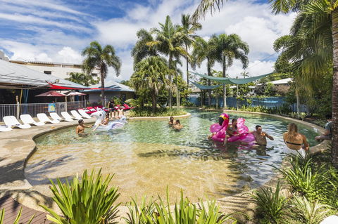 Summer House Cairns - Accommodation Gladstone 0