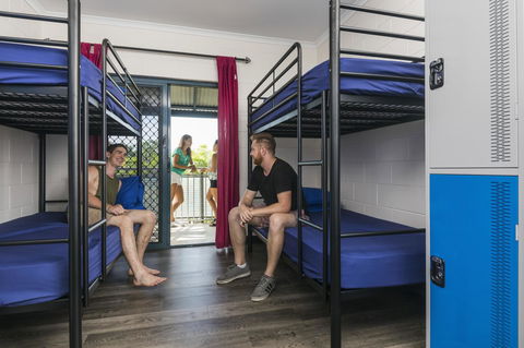 Summer House Cairns - Accommodation Gladstone 30