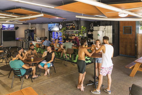 Summer House Cairns - Accommodation Gladstone 17