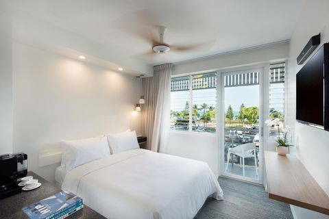 Heart Hotel And Gallery Whitsundays - Accommodation Gladstone 5