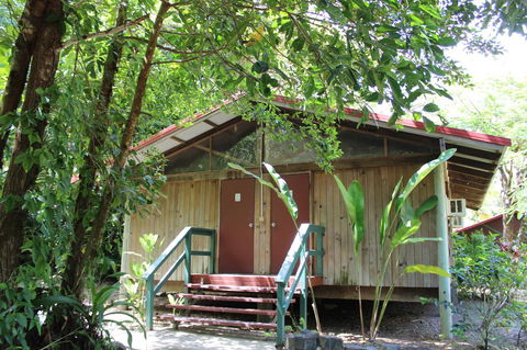 PK\'s Jungle Village - Accommodation Gladstone 6