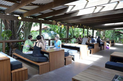 PK\'s Jungle Village - Accommodation Gladstone 15