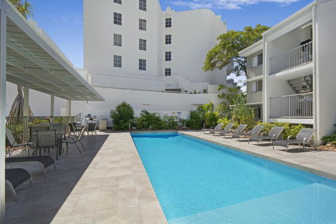 Jacaranda Noosa - Accommodation Gladstone 7