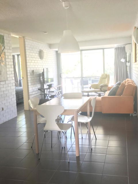 Jacaranda Noosa - Accommodation Gladstone 24