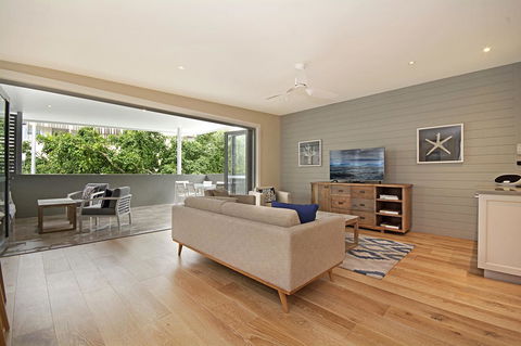 Jacaranda Noosa - Accommodation Gladstone 13