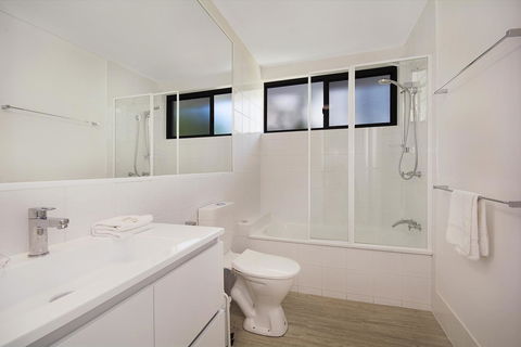 Jacaranda Noosa - Accommodation Gladstone 30