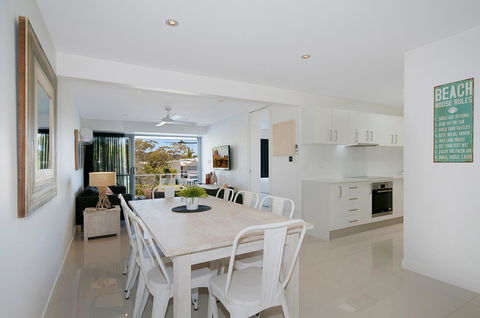 Jacaranda Noosa - Accommodation Gladstone 10
