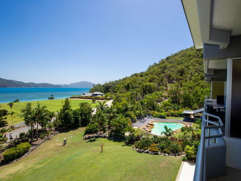 Beach Lodges - Accommodation Gladstone 6