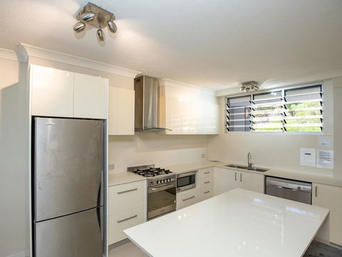Beach Lodges - Accommodation Gladstone 21