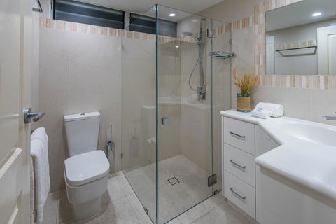 Beach Lodges - Accommodation Gladstone 41