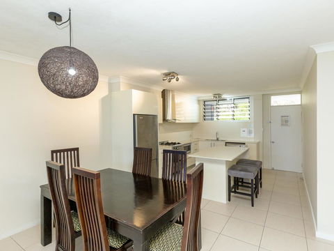 Beach Lodges - Accommodation Gladstone 22