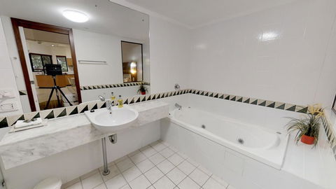Silkari The Pavilions - Accommodation Gladstone 28