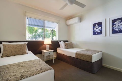 The White House Port Douglas - Accommodation Gladstone 37