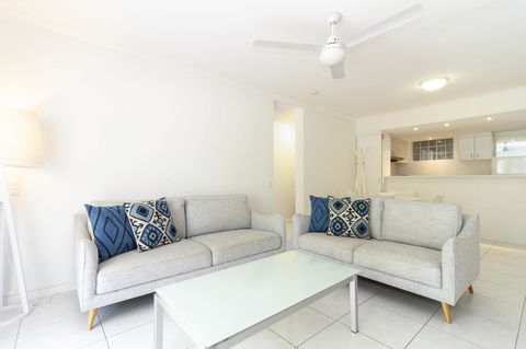 The White House Port Douglas - Accommodation Gladstone 29