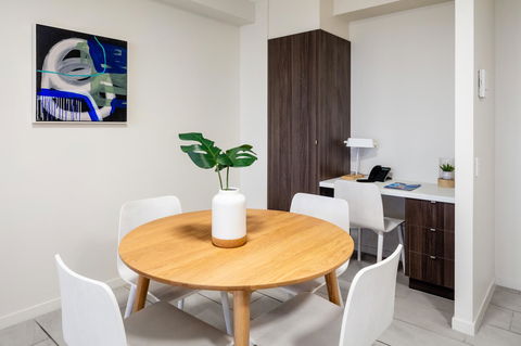 First Light Mooloolaba, Ascend Hotel Collection - Accommodation Gladstone 10