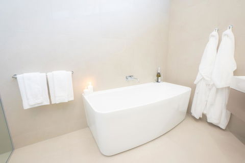 Pacific Hotel Cairns - Accommodation Gladstone 23