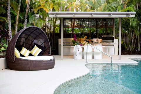 Noosa Tropicana - Accommodation Gladstone 0