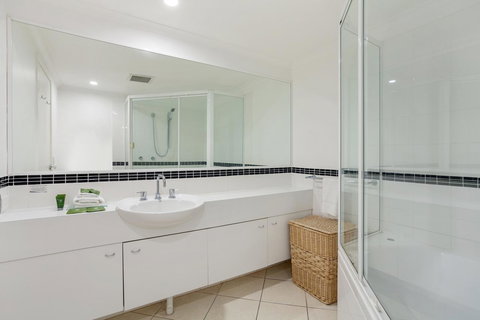 Noosa Tropicana - Accommodation Gladstone 31