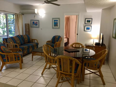 The Port Douglas Queenslander - Accommodation Gladstone 6