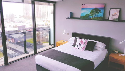 Circle Luxury Holidays - Accommodation Gladstone 23