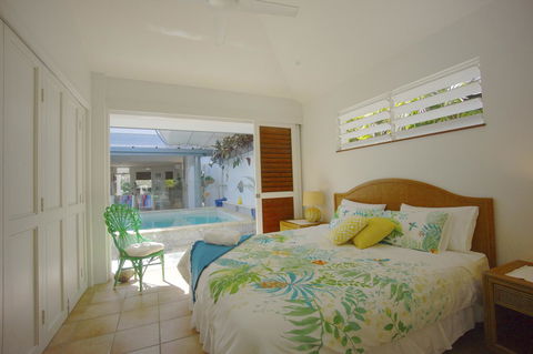 [ ANDY'S BEACH HOUSE ] - Accommodation Gladstone 39