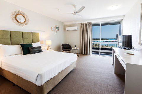 Greenmount Beach House - Accommodation Gladstone 11