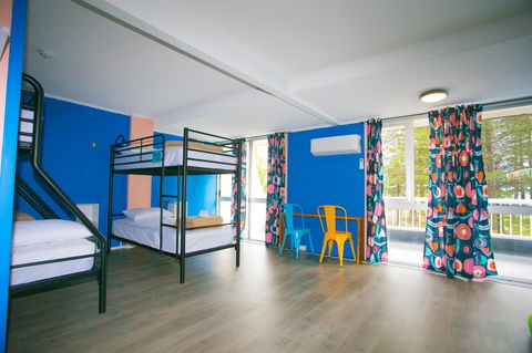 Greenmount Beach House - Accommodation Gladstone 25