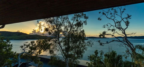 Shorelines - Accommodation Gladstone 34