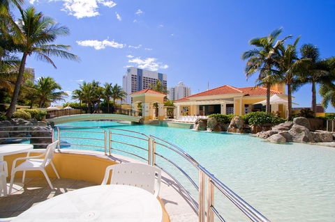 Mantra Towers Of Chevron - Accommodation Gladstone 1