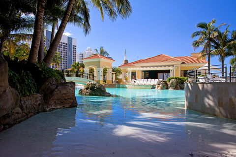 Mantra Towers Of Chevron - Accommodation Gladstone 10