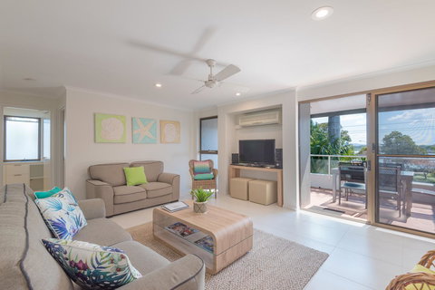 Munna Beach Apartments - Accommodation Gladstone 7