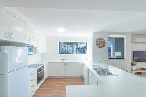 Munna Beach Apartments - Accommodation Gladstone 31