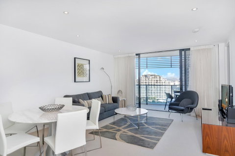 Oracle Resort Broadbeach - Gclr - Accommodation Gladstone 39