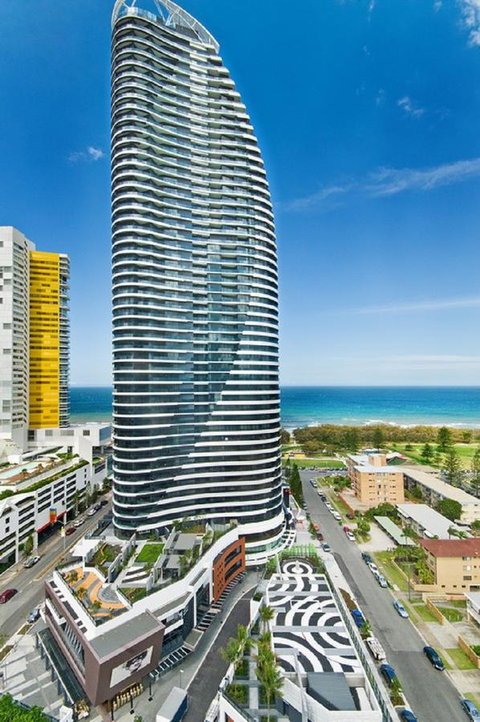 Oracle Resort Broadbeach - Gclr - Accommodation Gladstone 9