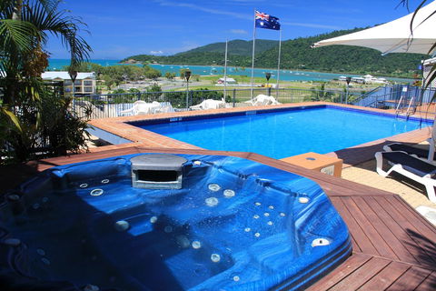 Ocean Views At Whitsunday Terraces Resort - Accommodation Gladstone 2