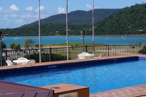Ocean Views At Whitsunday Terraces Resort - Accommodation Gladstone 3