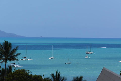 Ocean Views At Whitsunday Terraces Resort - Accommodation Gladstone 26