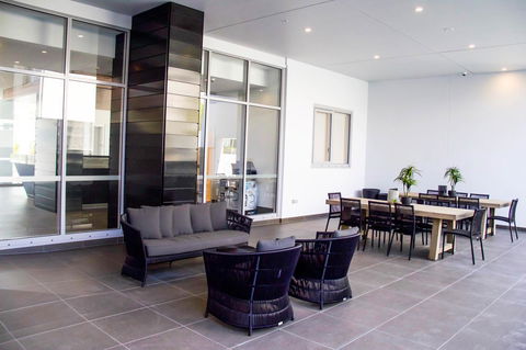 Synergy Broadbeach - Official - Accommodation Gladstone 21