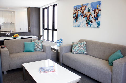 Synergy Broadbeach - Official - Accommodation Gladstone 10