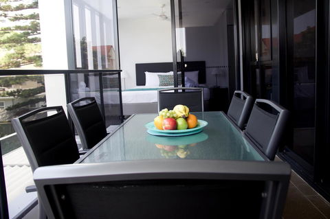 Synergy Broadbeach - Official - Accommodation Gladstone 14