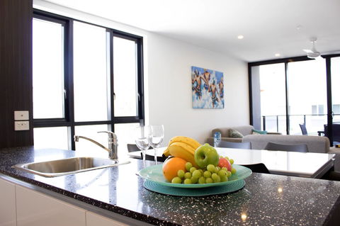 Synergy Broadbeach - Official - Accommodation Gladstone 26