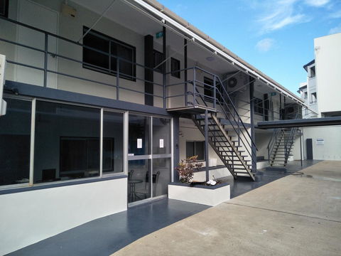 Airlie Seaview Apartments - Accommodation Gladstone 21